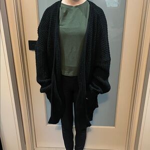 SHEIN Black Textured Knitwear